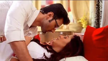 গোলাপি নয়, Black Luscious Lips অনামিকার, 'হিয়া'র এই রূপ আগে দেখেছেন