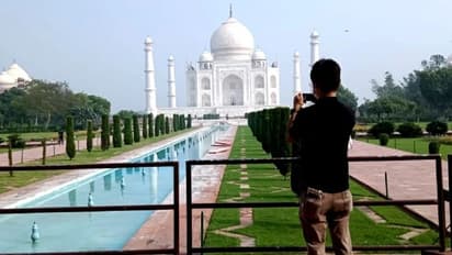 खुशियां लेकर आया आज का दिन: 6 महीने बाद खुले ताजमहल के दरवाजे, सबसे पहले देखने पहुंचा चीनी टूरिस्ट
