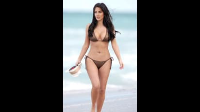 ক্যাটরিনার মত বেলি চাই, দিনে মাত্র ২০ মিনিট হাতে থাকলেই মিলবে বোল্ড ফিগার