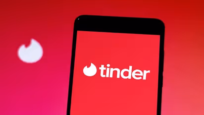 Get your 'Vibes' matching with these Tinder quizzes; know more about your potential partner