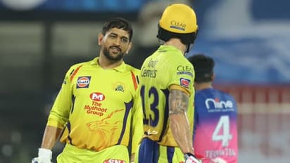 IPL 2020: ರಾಜಸ್ಥಾನ ರಾಯಲ್ಸ್ ವಿರುದ್ಧ ಧೋನಿ 7ನೇ ಕ್ರಮಾಂಕದಲ್ಲಿ ಬ್ಯಾಟಿಂಗ್‌ ಮಾಡಲು ಬಂದಿದ್ದೇಕೆ..?