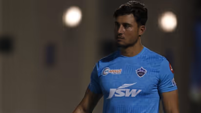 IPL 2021, DC vs SRH: Marcus Stoinis's injury gives Australia a scare ahead of ICC World T20 2021