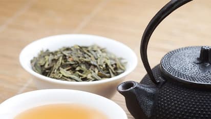 രാത്രിയിൽ ഉറങ്ങുന്നതിന് മുമ്പ് ​ഗ്രീൻ ടീ കുടിക്കാറുണ്ടോ...?