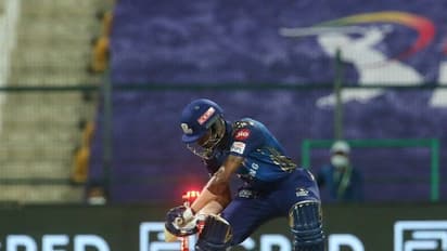 பந்தை அடிக்க சொன்னா ஸ்டம்ப்பை அடித்து செம காமெடி பண்ண பாண்டியா..! சிரிச்சே கண்ணுல தண்ணீர் வரவைக்கும் வீடியோ