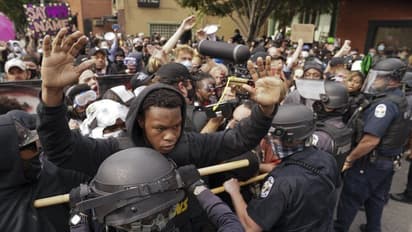 US: 2 police officers shot in Louisville protest over killing of Breonna Taylor