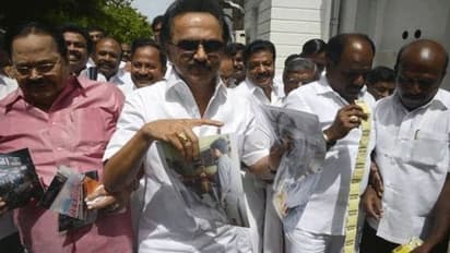 குட்கா உரிமை மீறல் நோட்டீசுக்கு இடைக்கால தடை.... சென்னை உயர்நீதிமன்றம் அதிரடி..!