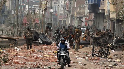 ದೆಹಲಿ ಹಿಂಸಾಚಾರದ ವೇಳೆ ಏನಾಗಿತ್ತು? ಗನ್ ಹಿಡಿದವನಿಗೆ ಜಾಮೀನಿಲ್ಲ