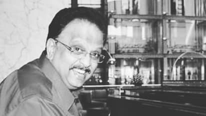 இறுதி வரை எமனுடன் போராடிய எஸ்.பி.பி... வெளியானது மருத்துவமனையில் இருக்கும் கடைசி புகைப்படம்...!