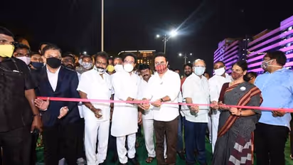 దుర్గం చెరువు కేబుల్ బ్రిడ్జిని ప్రారంభించిన కేటీఆర్: వంతెన పేరు ఏంటంటే..?