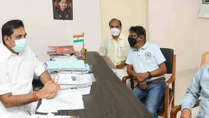 இந்தியாவின் பெருமைக்குரிய விலைமதிக்க முடியாத சொத்து..! நெகிழ்ந்த இயக்குனர் பாரதிராஜா..! முதல்வருக்கு நன்றி..