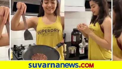 ಬ್ರೇಕ್ಫಾಸ್ಟ್ ಸೀಕ್ರೆಟ್ ರಿವೀಲ್ ಮಾಡಿದ ರಶ್ಮಿಕಾ ಮಂದಣ್ಣ; ಫಿಟ್ನೆಸ್ ಮಂತ್ರಾನೂ ಹೇಳಿದ್ದಾರೆ!