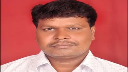 అవనిశ్రీ తెలుగు కవిత: ఊరంటే....