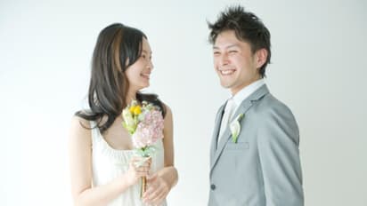 ഒന്ന് വിവാഹം കഴിക്കൂ; വിവാഹ ചിലവ് 4.2ലക്ഷം തരാമെന്ന് ഈ നാട്ടിലെ സര്‍ക്കാര്‍.!