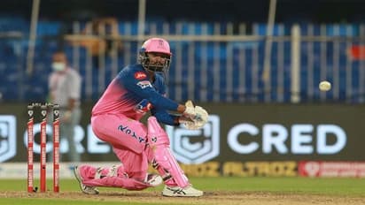 చాన్స్ ఇస్తే కరోనా వ్యాక్సిన్ తయారు చేస్తాడు: తెవాటియాపై సెహ్వాగ్