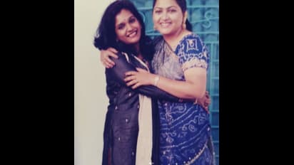 குஷ்புவின் 50 வது பிறந்தநாள் ஸ்பெஷல்..! இதுவரை பார்த்திடாத அரிய புகைப்படங்களின் தொகுப்பு..!