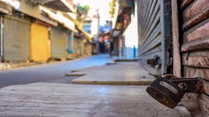 Coronavirus: Over 100 restaurants shut down in Pakistan for violation of COVID-19 safety norms