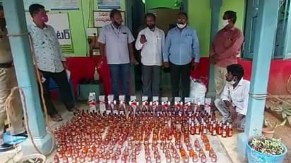 బెజవాడ దుర్గగుడి ట్రస్ట్ బోర్డు సభ్యురాలి కారులో మద్యం