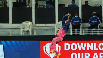 ఐపిఎల్ 2020: సచిన్ చేత ప్రశంసలు పొందిన శాంసన్ అద్బుత క్యాచ్ ఇదే (వీడియో)