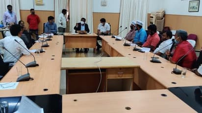 RR ನಗರ ಉಪಕದನ: 'ಅಧಿಕಾರಿಗಳು ಅಭ್ಯರ್ಥಿಗಳಿಗೆ ನೆರವು ನೀಡಿದರೆ ಕ್ರಿಮಿನಲ್‌ ಕೇಸ್‌'