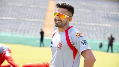 IPL Auction; ಆರಂಭದಲ್ಲೇ ಕರುಣ್ ನಾಯರ್, ಫಿಂಚ್ ಸೇರಿ ಸ್ಟಾರ್ ಕ್ರಿಕೆಟಿಗರು ಆನ್ಸೋಲ್ಡ್!