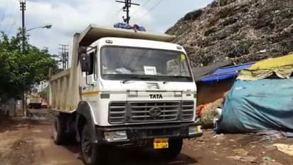 হাওড়ায় অভিনব উদ্যোগ,এবার থেকে সবার ঘরে থাকবে নীলু ও পচু