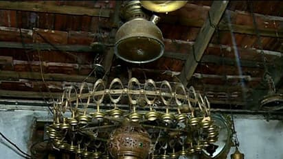 ഇടുക്കിയിൽ പുരാവസ്തു മോഷണം; സിപിഎം ബ്രാഞ്ച് സെക്രട്ടറിയുൾപ്പെടെ അഞ്ചുപേർ അറസ്റ്റിൽ