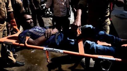 അലക്കി വിരിച്ചിട്ട വസ്ത്രങ്ങൾ എടുക്കുന്നതിനിടെ ഷോക്കേറ്റ് തെറിച്ചുവീണ് യുവാവിന് പരിക്ക്