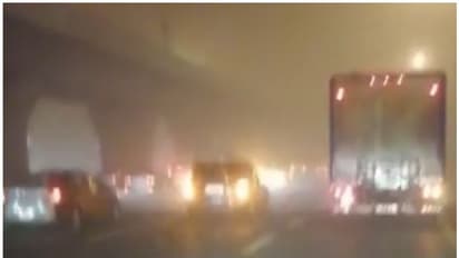 ജിദ്ദയില് ശക്തമായ പൊടിക്കാറ്റ്; പലയിടത്തും മഴ, വീഡിയോ