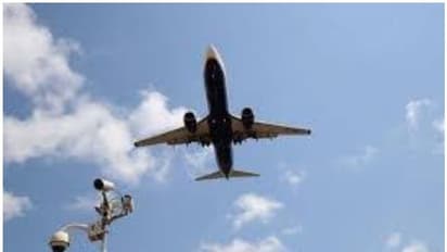 ഒമാനിലെ പ്രവാസികൾക്ക് ആശ്വാസം; ഇന്ത്യക്കും ഒമാനുമിടയിൽ എയർ ബബിൾ കരാർ, വിമാനസർവ്വീസുകൾ പുനരാരംഭിച്ചു