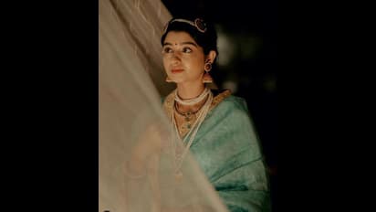 ರವಿವರ್ಮನ ಕಲೆಯ ಬಲೆಯಲ್ಲಿ ಕನ್ನಡದ ನಟಿಯರು; ಹೇಗಿದೆ ನೋಡಿ!