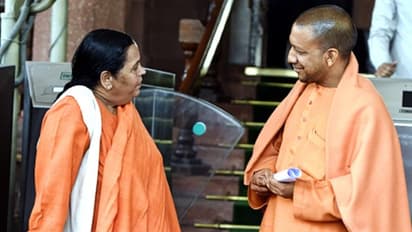 এসপি-ডিএসপিদের সরিয়ে ড্যামেজ কন্ট্রোল, উমার 'রামরাজ্য' টুইটের পরই যোগীর কড়া পদক্ষেপ