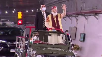 ২৬ বছরের কাজ ৬ বছরে করেছে তাঁর সরকার, অটল টানেলের উদ্বোধনে বোমা ফাটালেন মোদী