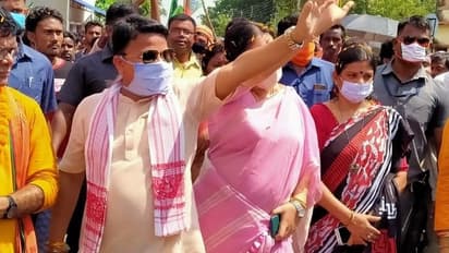 কৃষি আইনের সমর্থনে বিজেপি-এর  মিছিলে জনজোয়ার, মুখ্যমন্ত্রীকে তুলোধনা  লকেটের