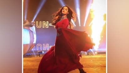 ஒல்லி பெல்லி நடிகை இலியானாவின் அடுத்த அதிர்ச்சி... பிகினியில் போஸ் கொடுத்து அட்ராசிட்டி...!