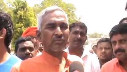 बेटियों के साथ हो रही घटनाओं पर BJP विधायक का बयान, कहा- मां-बाप दें अच्छे संस्कार तभी रुकेगा रेप