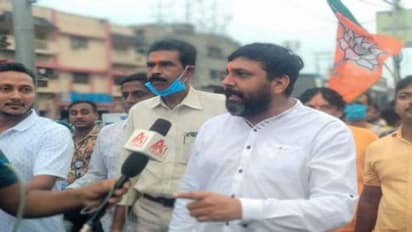 টিটাগড়ে বিজেপি নেতাকে গুলি করে খুন, পরিস্থিতি নিয়ন্ত্রণে নামল কমব্যাট ফোর্স