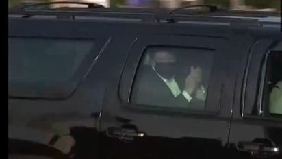 'ভোট প্রচারে' বেরিয়ে অনুগামীদের উচ্ছাসে গা ভাসালেন করোনা আক্রান্ত ট্রাম্প, শুরু হল সমালোচনাও