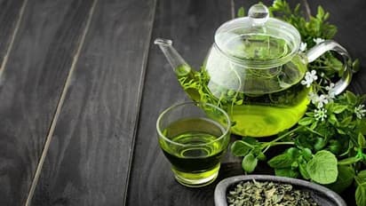 পুজোর আগে ত্বক সুন্দর করে তুলতে চান, চায়ের মধ্যে একচিমটে এই জিনিসটি মিশিয়ে খান