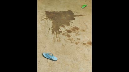 ഹാഥ്റസില്‍ സ്വാന്തനവുമായി ഇടത് നേതാക്കളും; ഐക്യദാര്‍ഢ്യവുമായി രാജ്യം