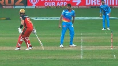 মাঁকড় পদ্ধতির সুযোগ পেয়েও আউট করলেন না অশ্বিন, দিলেন শেষ ওয়ার্নিং