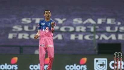 నెట్ బౌలర్ నుంచి.. ఐపీఎల్ వరకు... ఎవరీ కొత్త హీరో కార్తీక్ త్యాగి..!