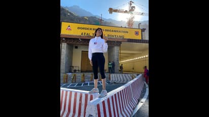 ಮೋದಿ ಉದ್ಘಾಟಿಸಿದ ಅಟಲ್ ಟನಲ್ ಮೂಲಕ ಪ್ರಣಿತಾ ಪ್ರಯಾಣ..!