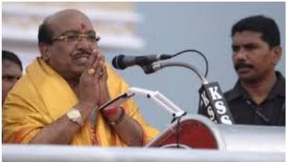 'అమ్మాయిలు, అబ్బాయిలు కలిసి కూర్చోవడం భారతీయ సంస్కృతికి వ్యతిరేకం'