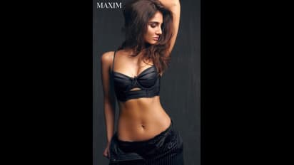 ఇన్నాళ్ళు దాచిన అందాలను కొద్దికొద్దిగా విప్పుతూ.. వాణి కపూర్ హాట్ షో!