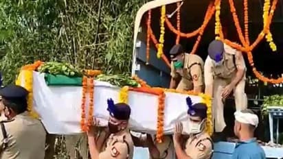 జవాన్ జశ్వంత్ పార్థివ దేహానికి ఘన నివాళి.. (వీడియో)