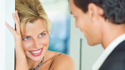 ಹುಡುಗೀನ ಇಂಪ್ರೆಸ್ ಮಾಡೋ ಭರದಲ್ಲಿ ಈ ರೀತಿ ಫ್ಲರ್ಟ್ ಮಾಡ್ಬೇಡಿ