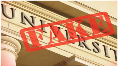 വ്യാജസർവ്വകലാശാലകളുടെ ലിസ്റ്റ് പുറത്തുവിട്ട് യുജിസി; കേരളത്തിൽ ഒന്ന്, ഏറ്റവുമധികം ദില്ലിയിലും ഉത്തർപ്രദേശിലും