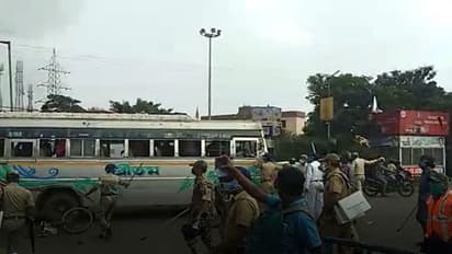 বিজেপির নবান্ন অভিযান ডানকুনিতে ধুন্ধুমার, প্রতিবাদ-বিক্ষোভ সামাল দিতে পুলিশের লাঠি