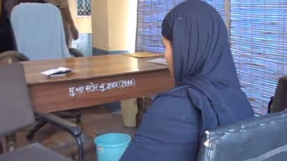 UP में फिर हैवानियत: एक महिला से 3 महीने तक 4 युवकों ने किया गैंगरेप, वकील की करतूत सुन पुलिस शॉक्ड