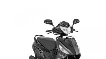 മാസ്ട്രോ എഡ്ജ് 125 സ്റ്റെല്ത്ത് എഡീഷന് അവതരിപ്പിച്ച് ഹീറോ